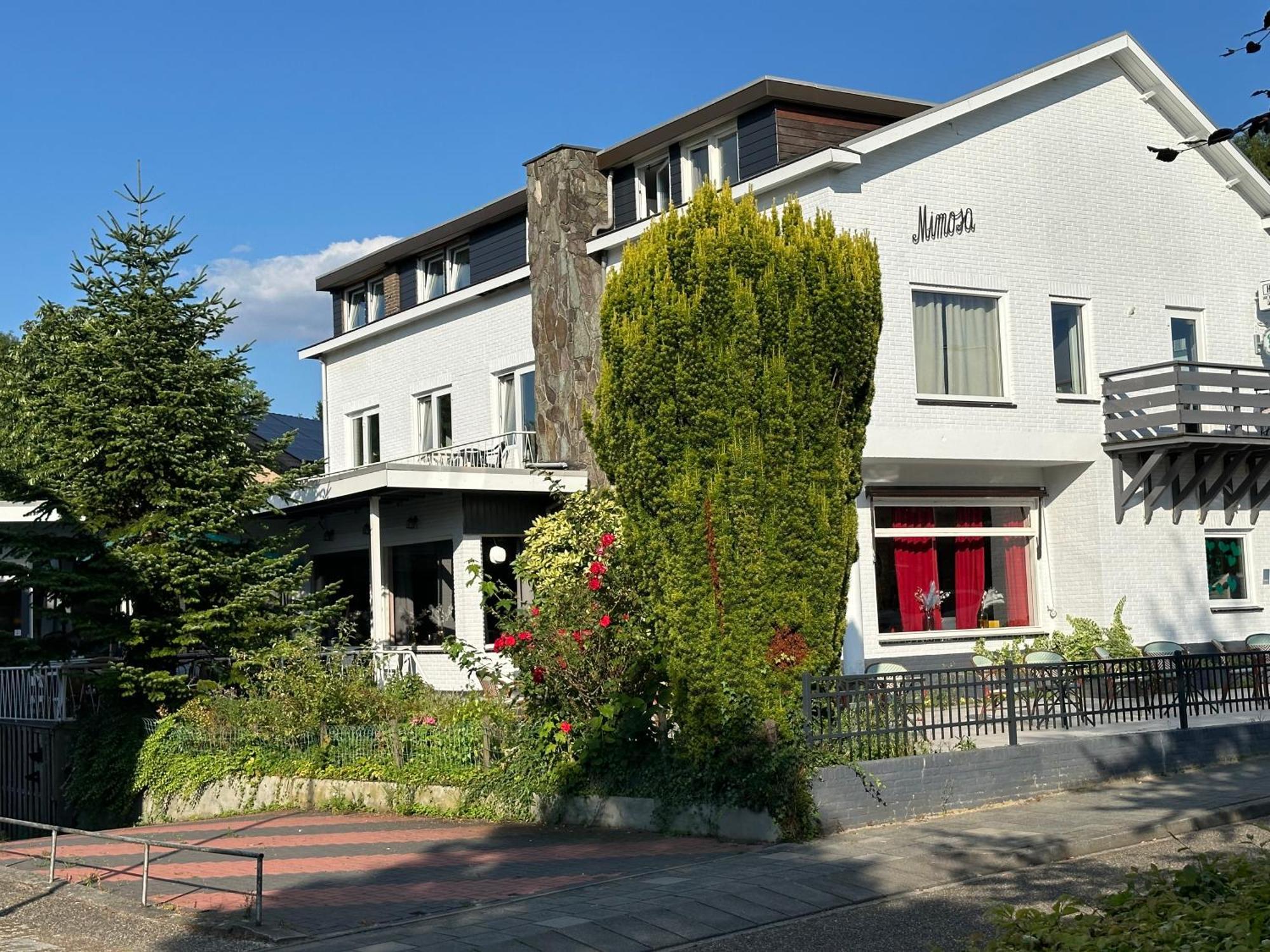 Mimosa Hotel Valkenburg aan de Geul المظهر الخارجي الصورة